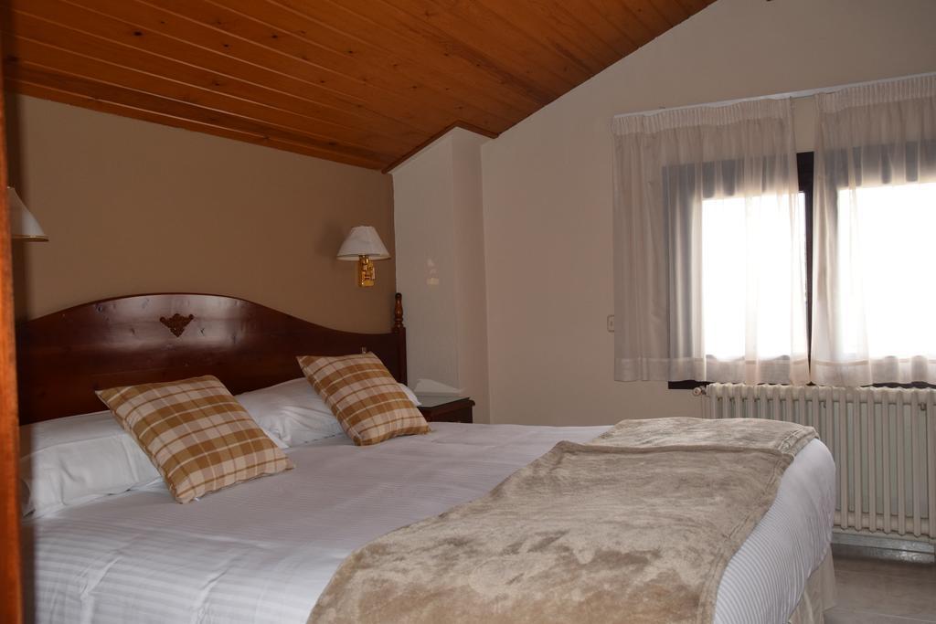 Hotel Roca Alp Esterno foto