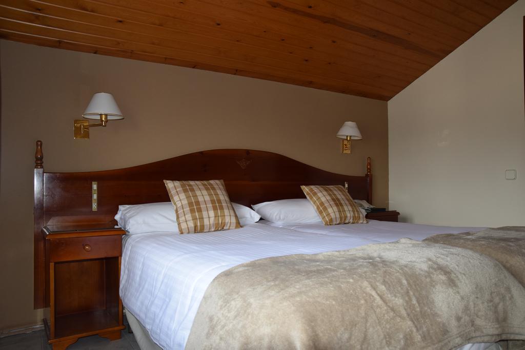 Hotel Roca Alp Esterno foto